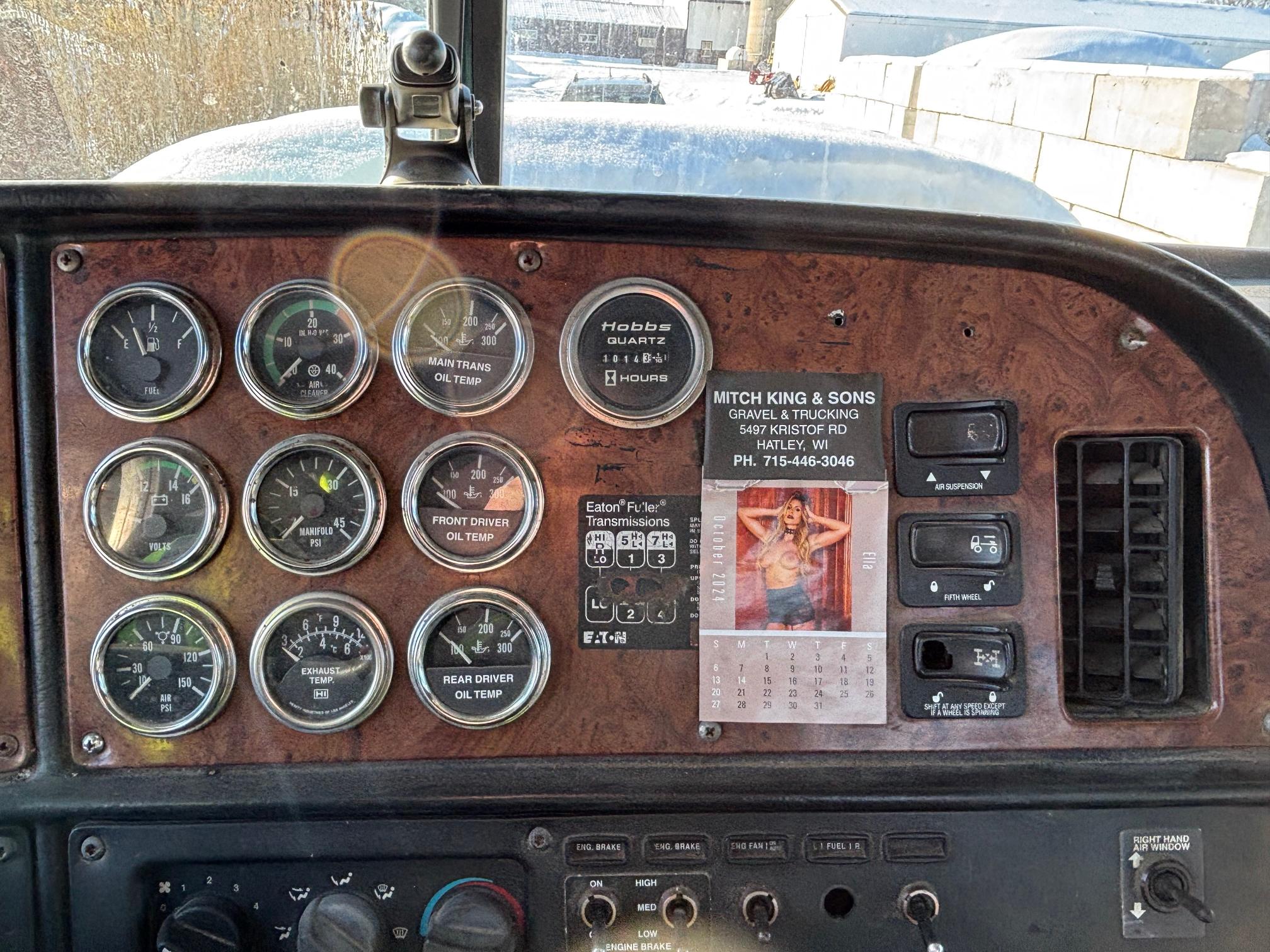 2003 PETERBILT 385 - Image 12